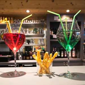 les-essarts.hotels-rhonealpes.com/