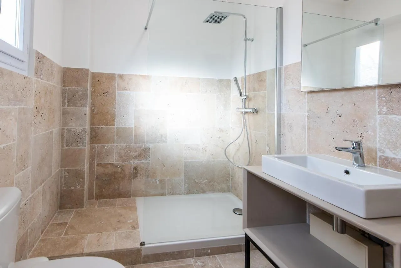 Chambres Lougolin Grasse Guest house